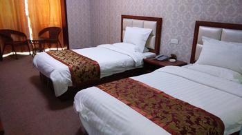 Yanshi 7 Star Express Hotel Luoyang (Henan) Exterior foto